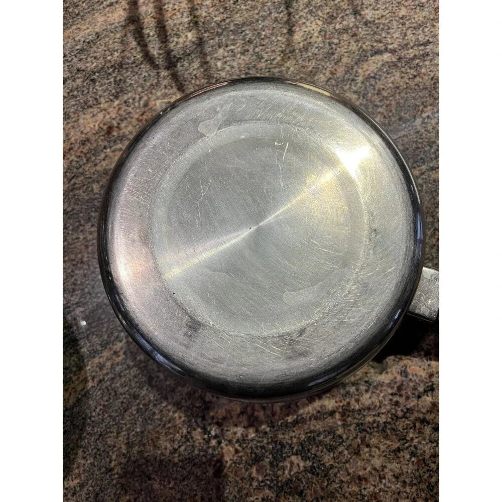 HOMEMAKERS GUILD Skillet 8